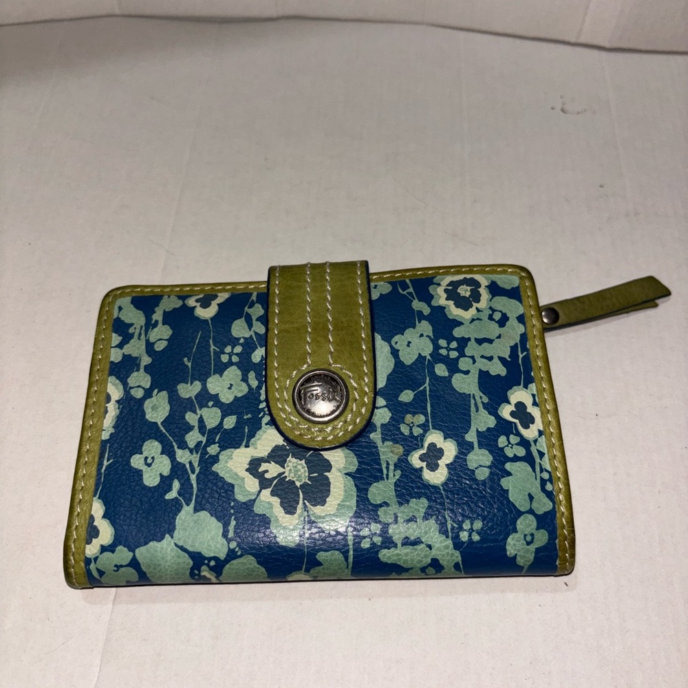 Fossil Blue and Green Floral Wallet